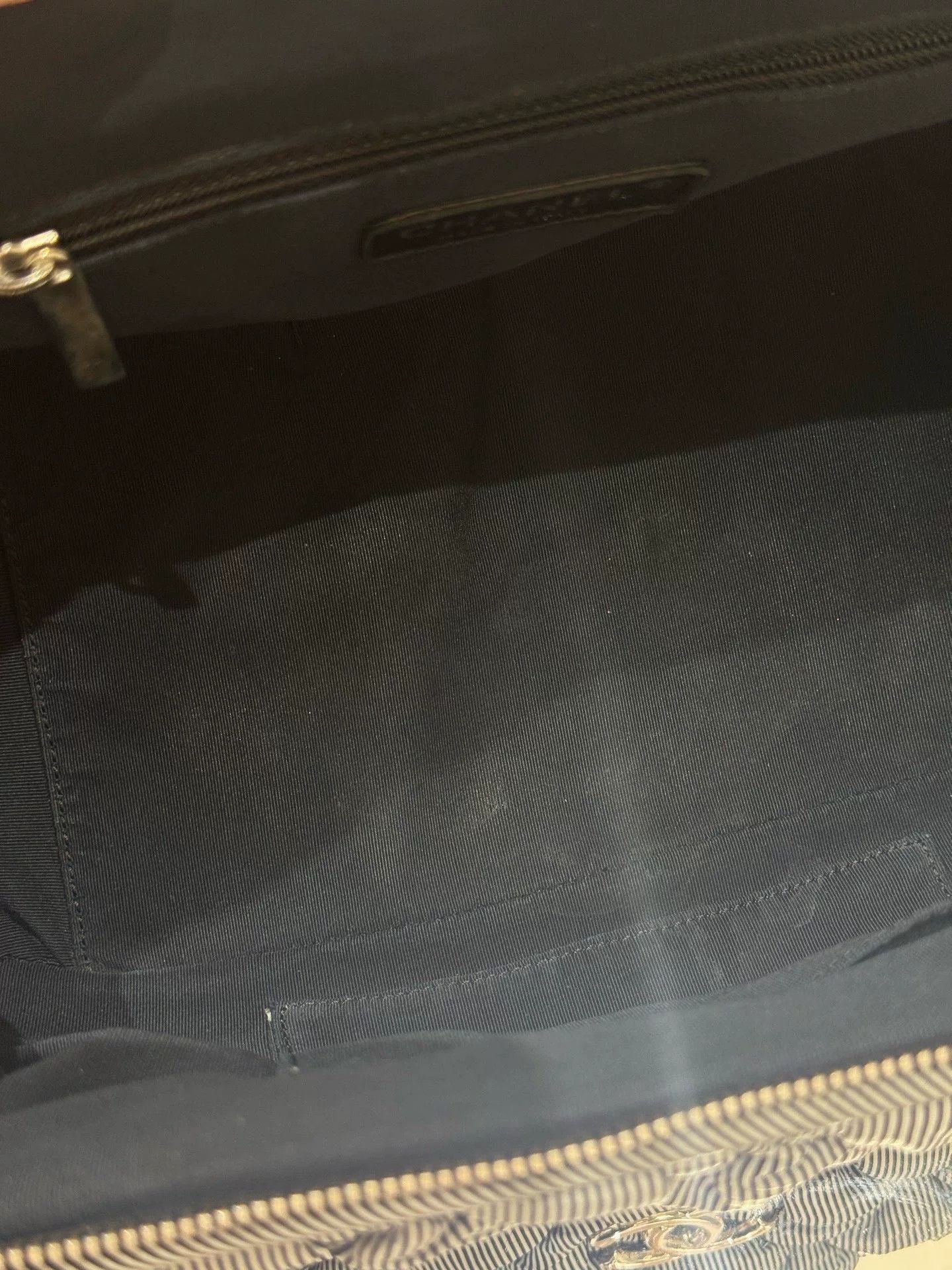 Chanel Pre-loved Bag Very good condition Size ONE SIZE - 7 Thumbnail