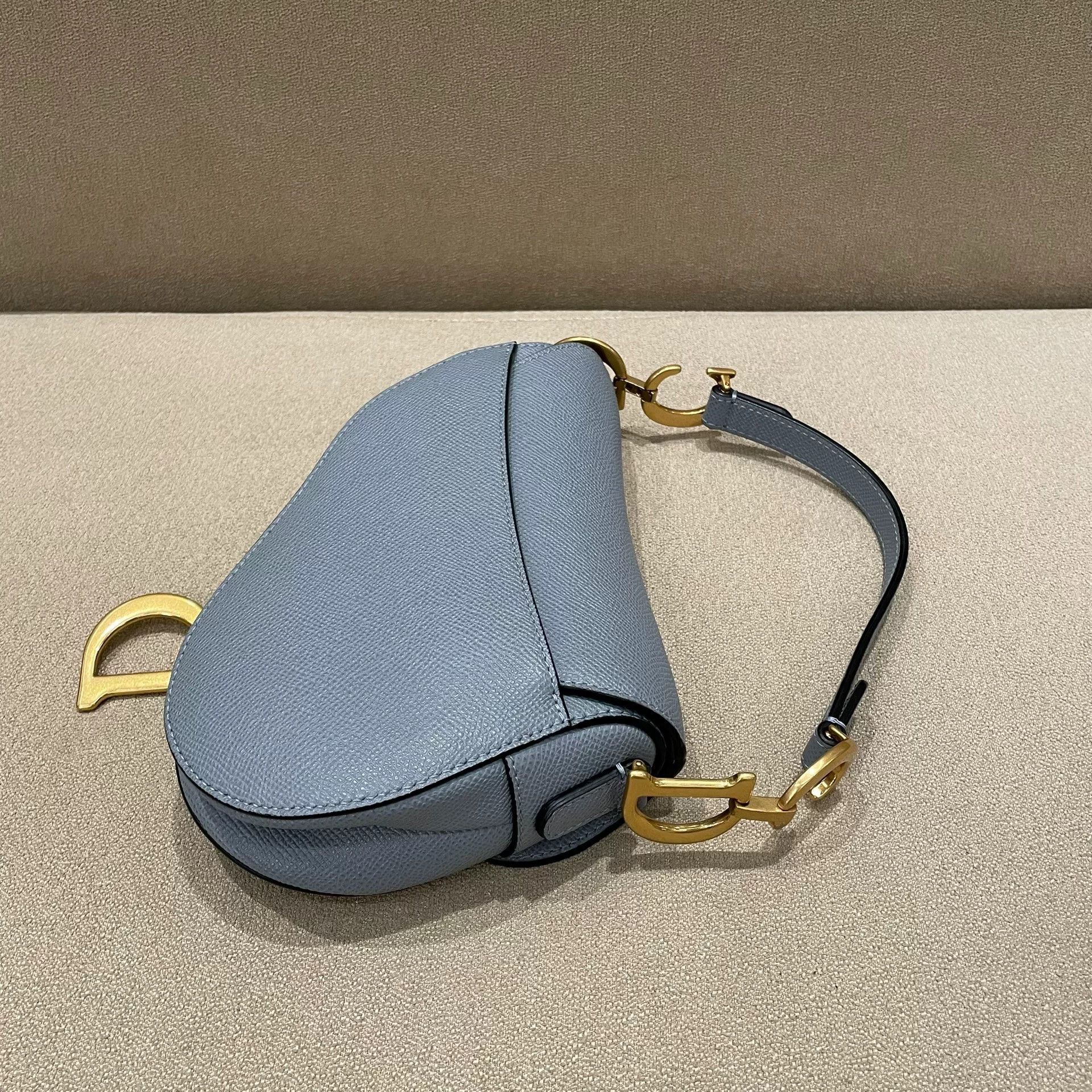 Dior Pre-loved Bag Very good condition Size ONE SIZE - 4 Thumbnail