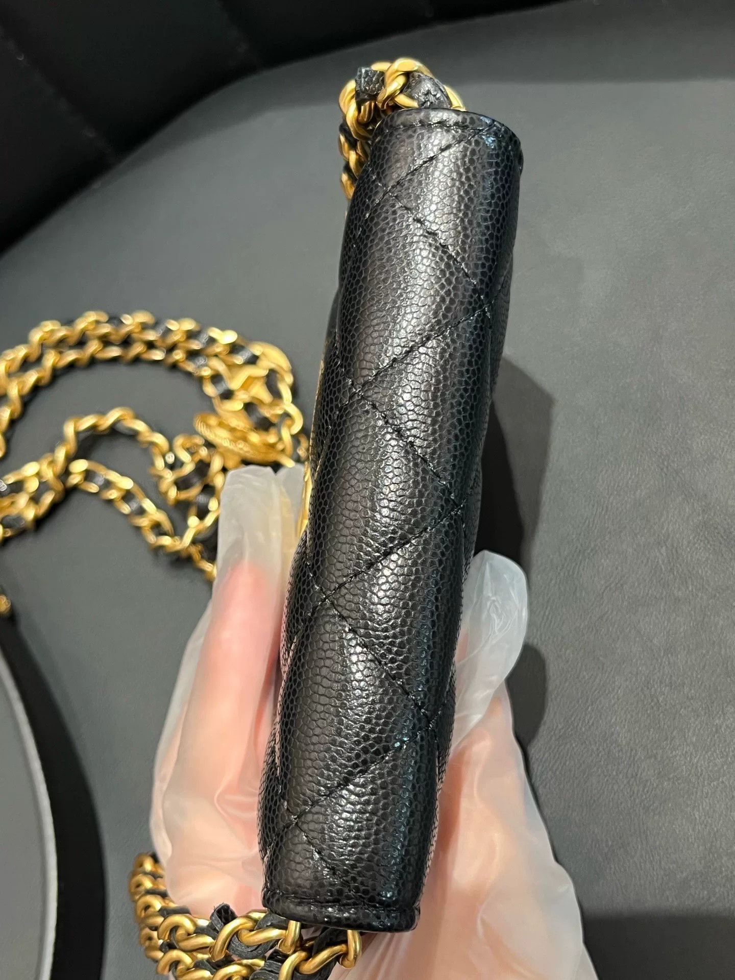 Chanel Pre-loved Bag Very good condition Size ONE SIZE - 5 Thumbnail