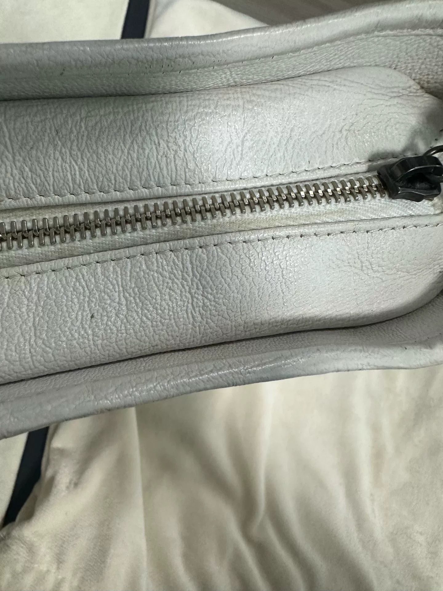 Chanel Pre-loved Bag Very good condition Size ONE SIZE - 3 Thumbnail