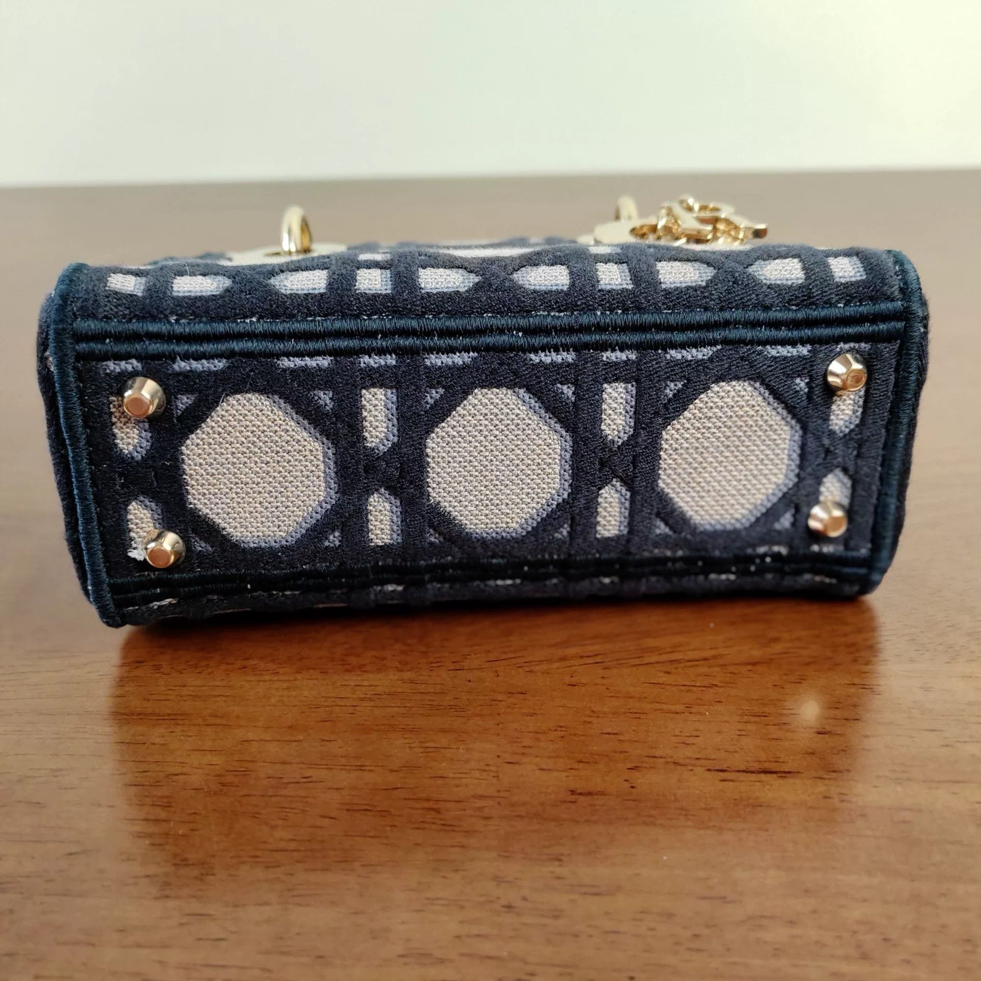 Dior Pre-loved Bag Very good condition Size ONE SIZE - 6 Thumbnail