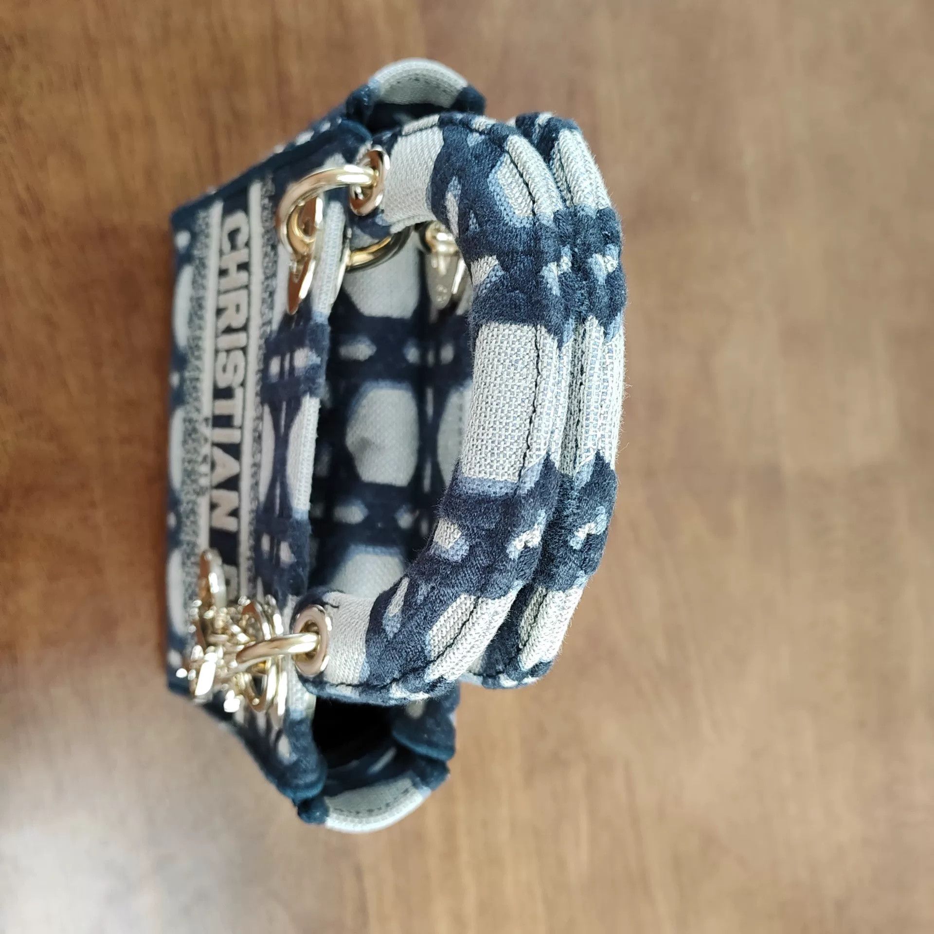 Dior Pre-loved Bag Very good condition Size ONE SIZE - 7 Thumbnail
