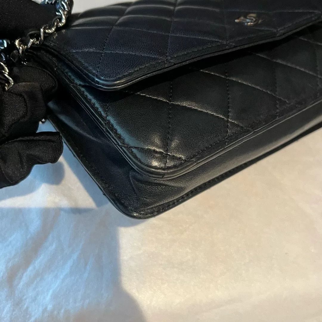 Chanel Pre-loved Bag Very good condition Size ONE SIZE - 5 Thumbnail