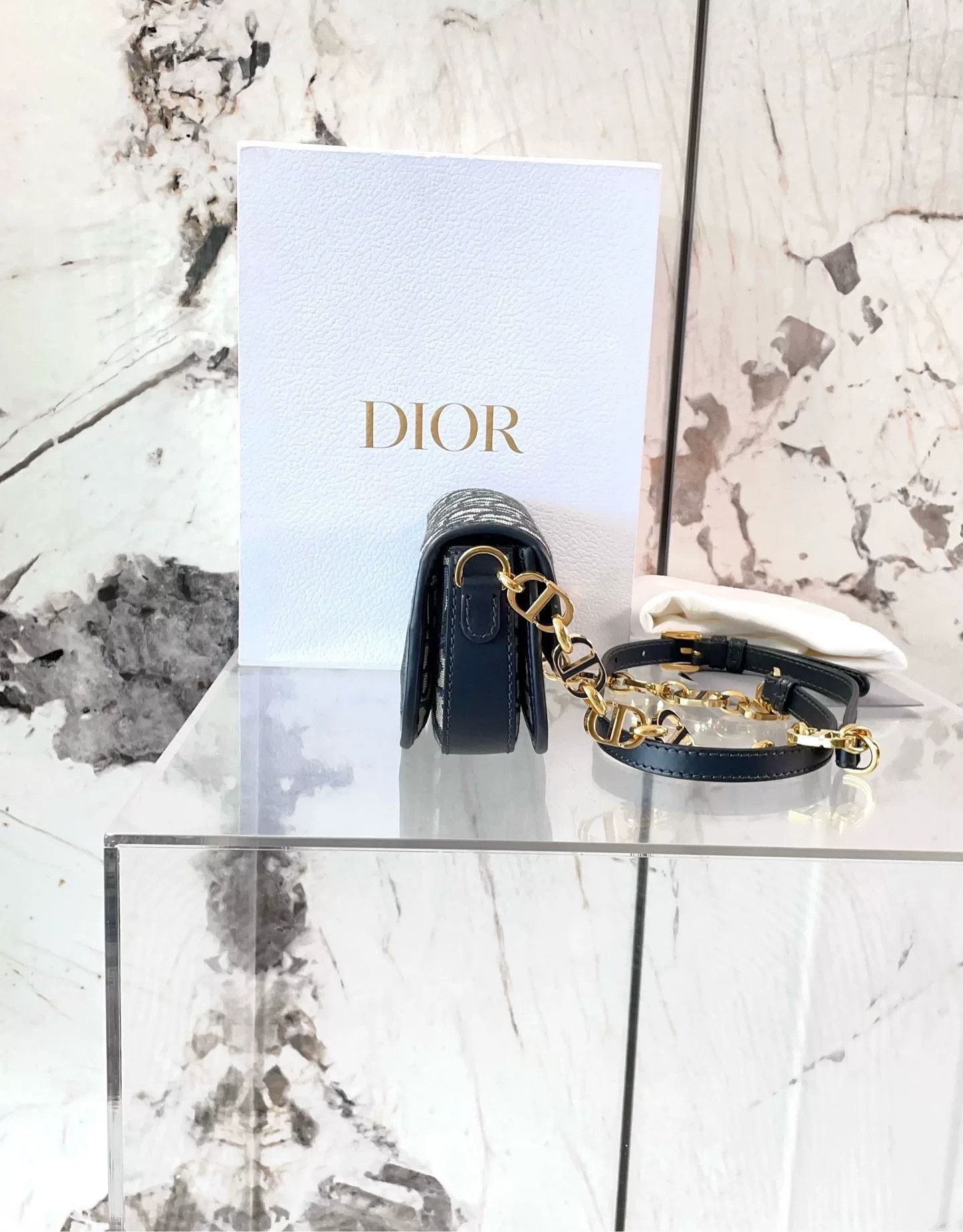 Dior Pre-loved Bag Very good condition Size ONE SIZE - 3 Thumbnail