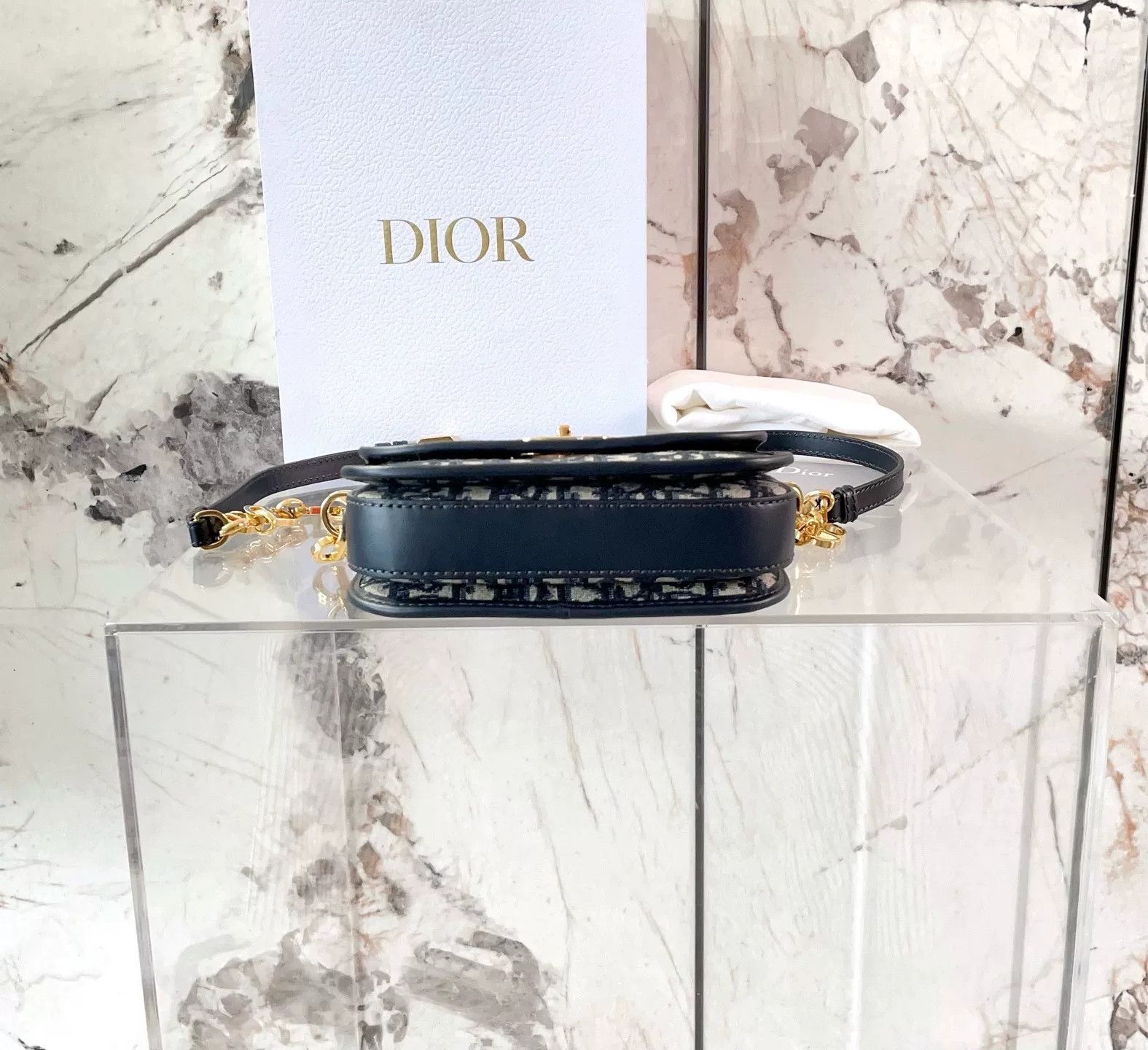 Dior Pre-loved Bag Very good condition Size ONE SIZE - 4 Thumbnail