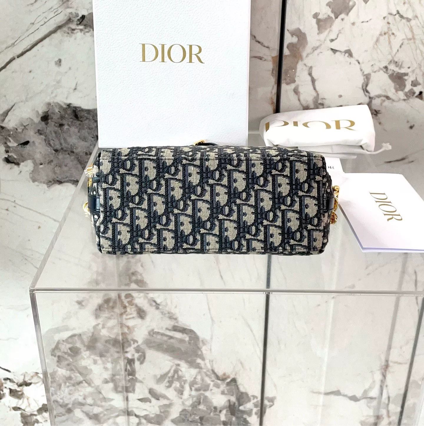 Dior Pre-loved Bag Very good condition Size ONE SIZE - 4 Thumbnail