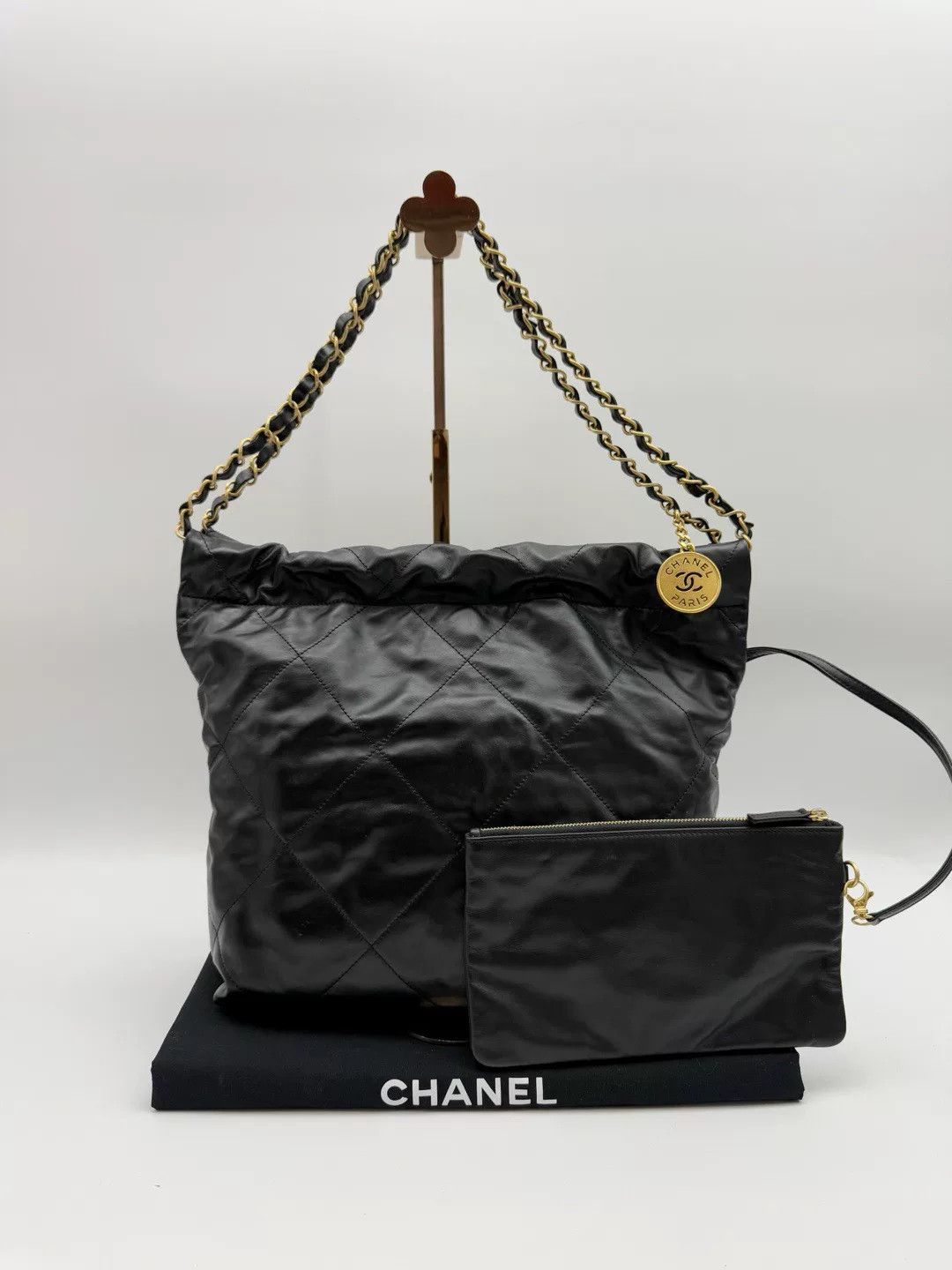 Chanel Pre-loved Bag Very good condition Size ONE SIZE - 2 Thumbnail