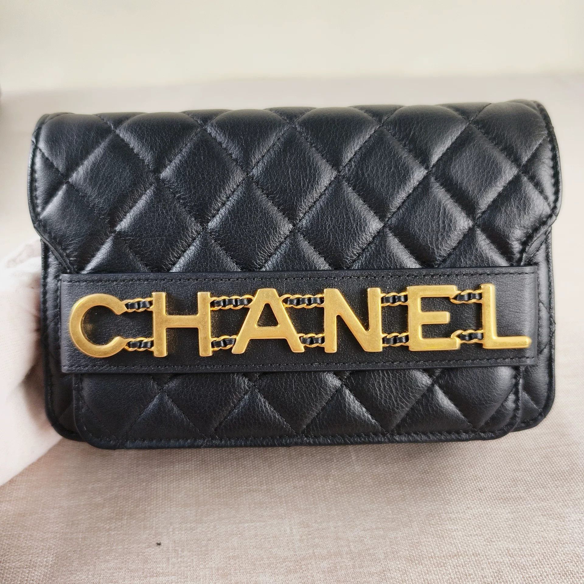 Chanel Pre-loved Bag Very good condition Size ONE SIZE - 9 Thumbnail