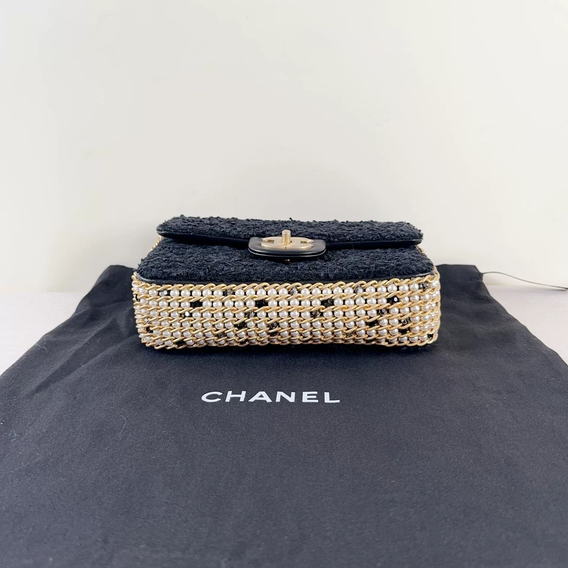 Chanel Pre-loved Bag Very good condition Size ONE SIZE - 2 Thumbnail