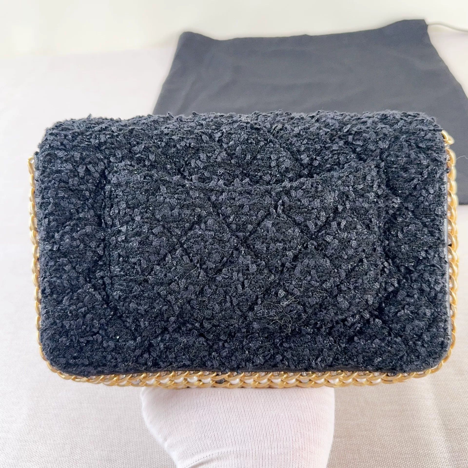 Chanel Pre-loved Bag Very good condition Size ONE SIZE - 4 Thumbnail