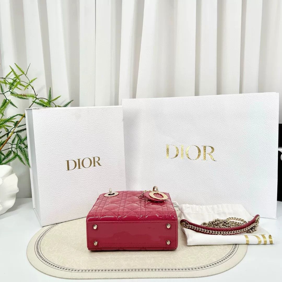 Dior Pre-loved Bag Very good condition Size ONE SIZE - 4 Thumbnail
