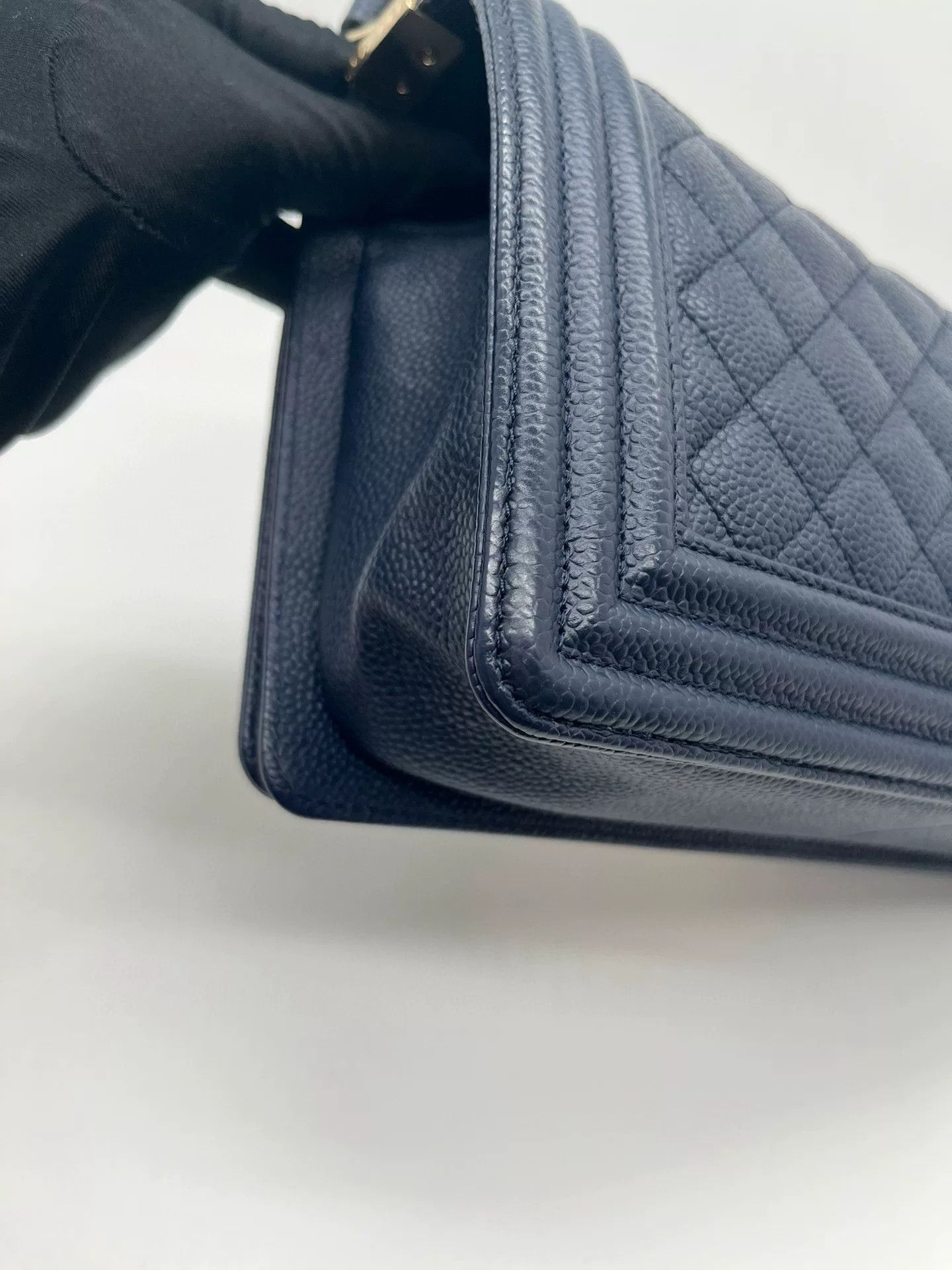 Chanel Pre-loved Bag Very good condition Size ONE SIZE - 6 Thumbnail