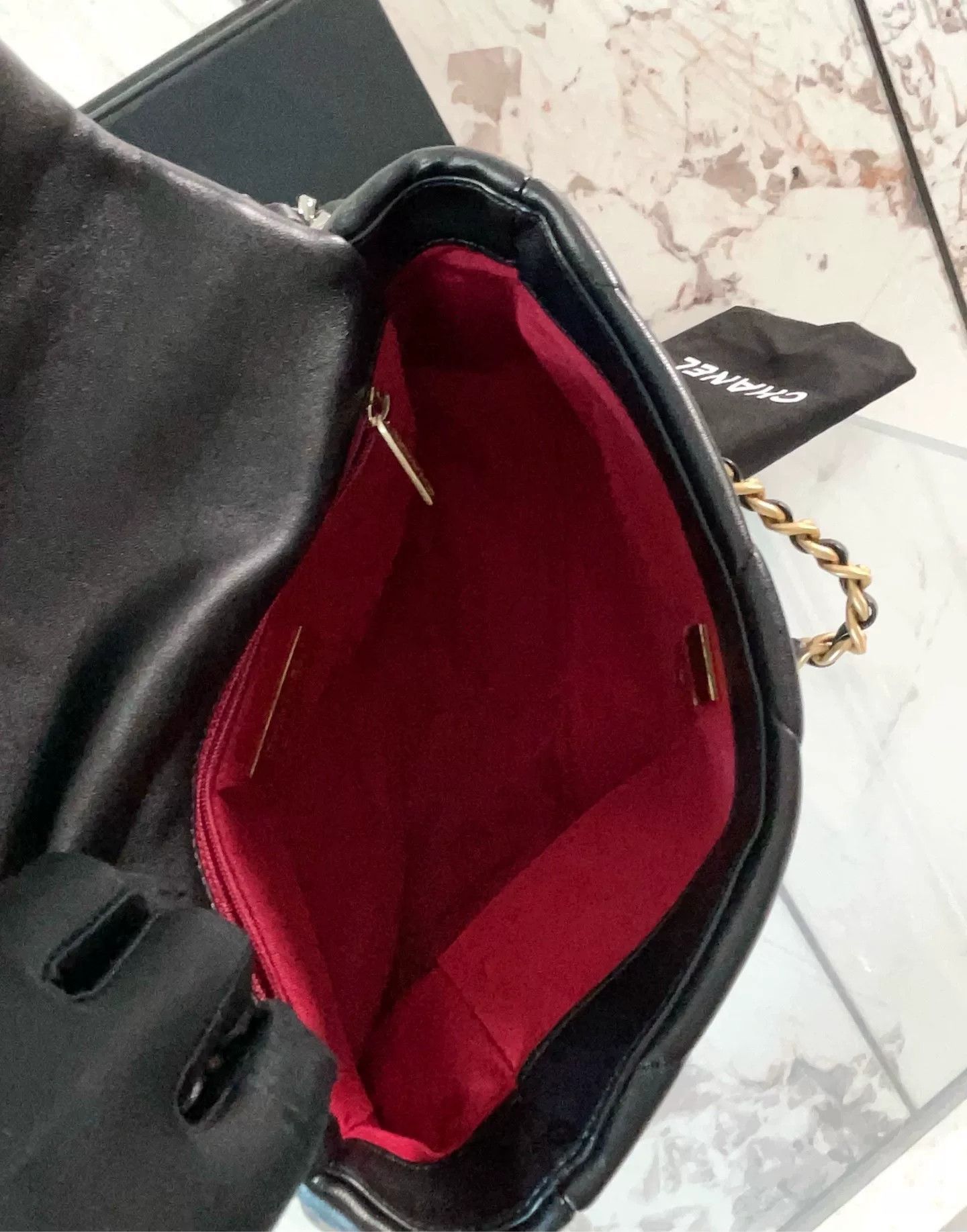 Chanel Pre-loved Bag Very good condition Size ONE SIZE - 9 Thumbnail