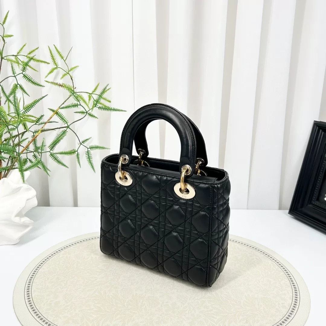 Dior Pre-loved Bag Very good condition Size ONE SIZE - 3 Thumbnail