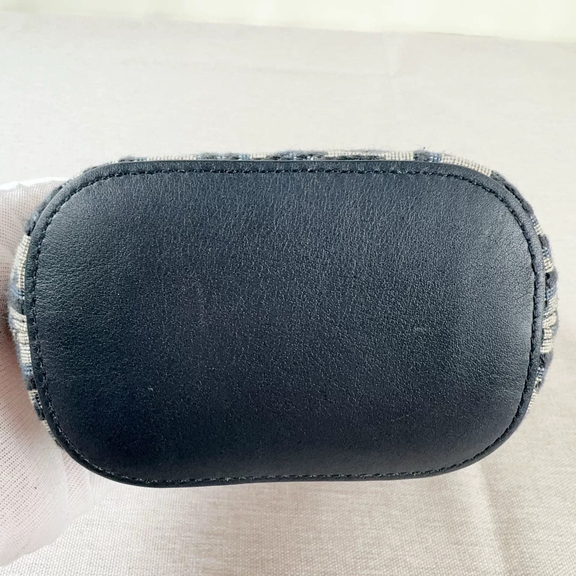Dior Pre-loved Bag Very good condition Size ONE SIZE - 6 Thumbnail