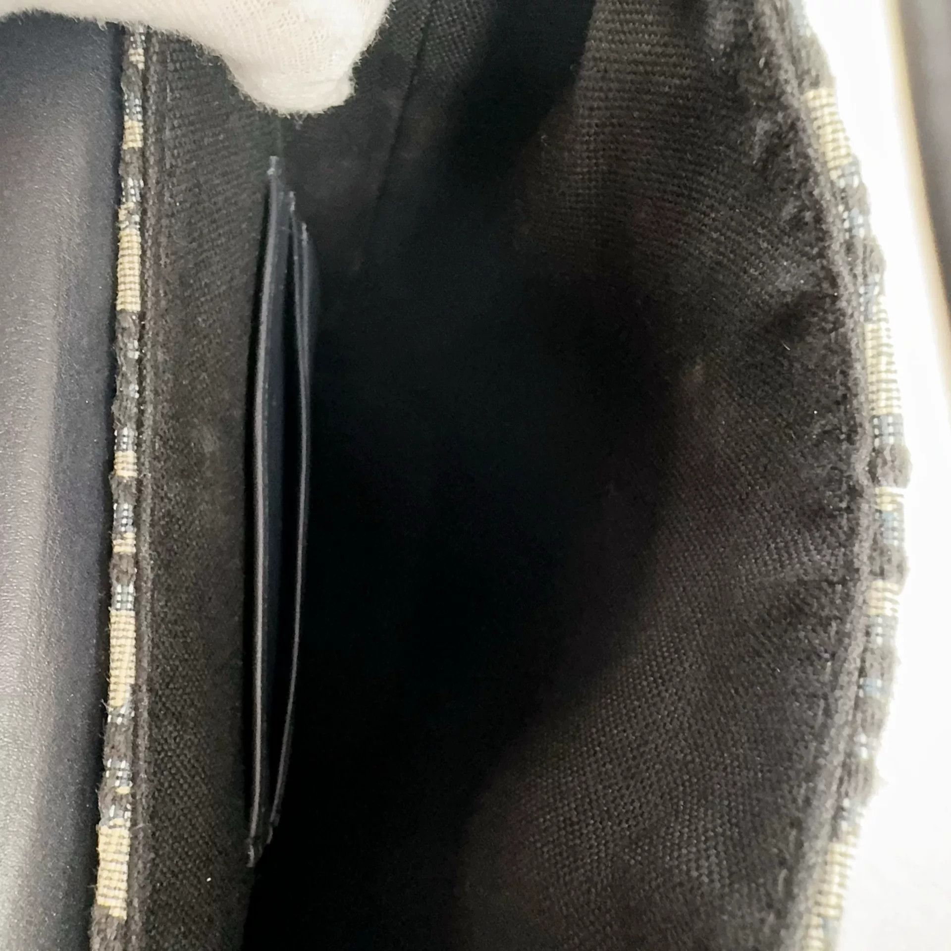 Dior Pre-loved Bag Very good condition Size ONE SIZE - 9 Thumbnail