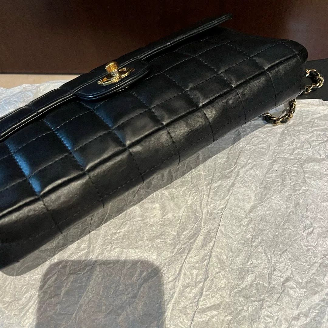 Chanel Pre-loved Bag Very good condition Size ONE SIZE - 9 Thumbnail