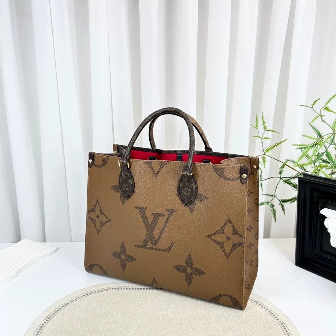 Louis Vuitton Pre-loved Bag Very good condition Size ONE SIZE - 3 Thumbnail