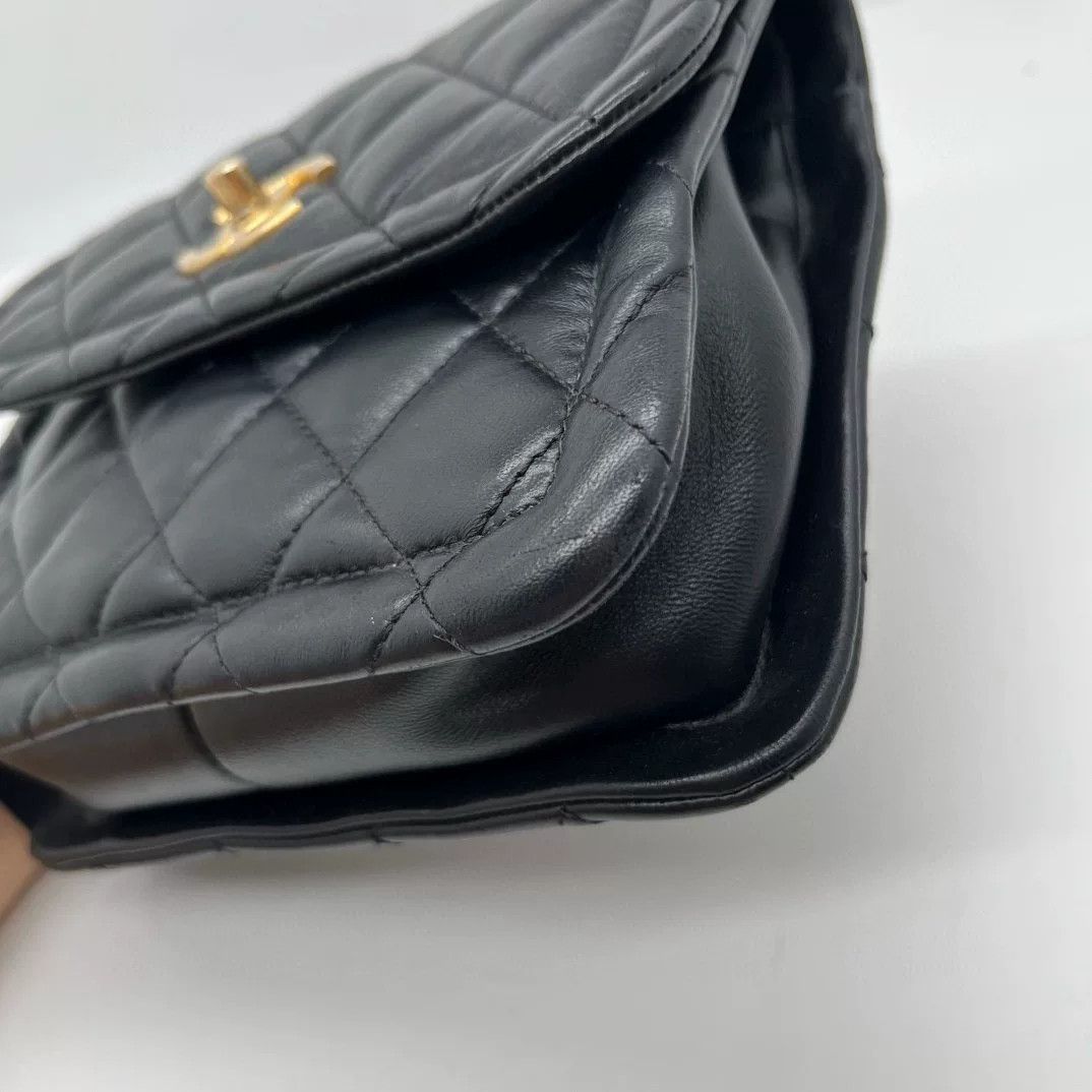 Chanel Pre-loved Bag Very good condition Size ONE SIZE - 3 Thumbnail
