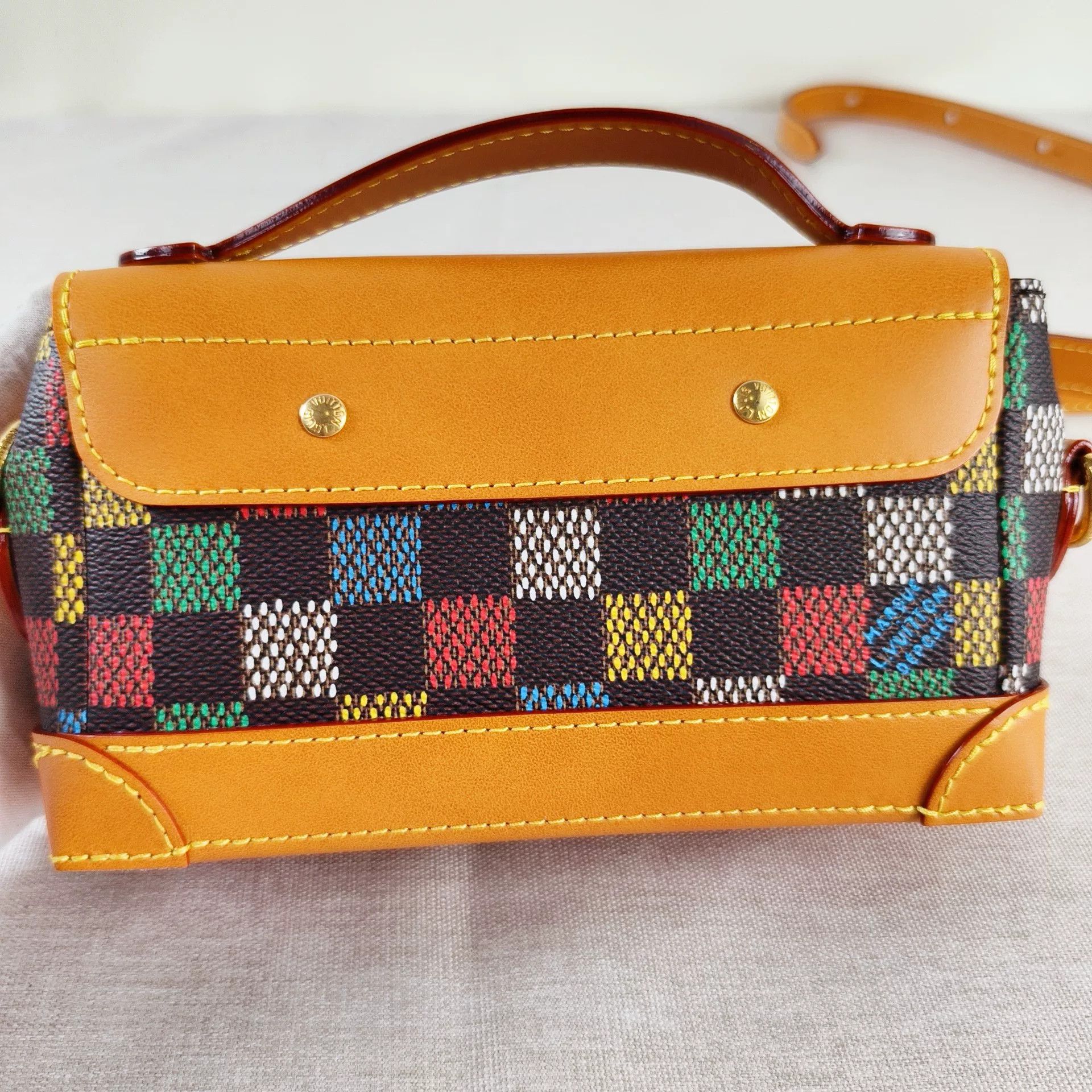 Louis Vuitton Pre-loved Bag Brand new condition Size ONE SIZE - 3 Thumbnail