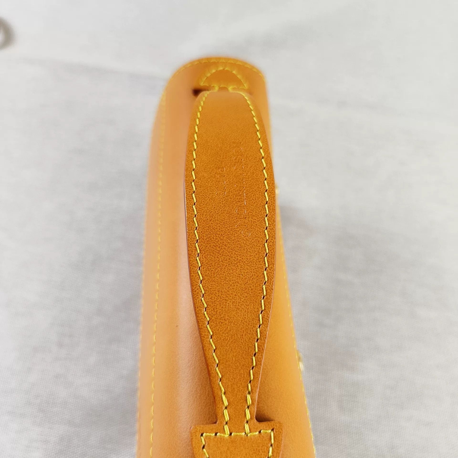 Louis Vuitton Pre-loved Bag Brand new condition Size ONE SIZE - 9 Thumbnail