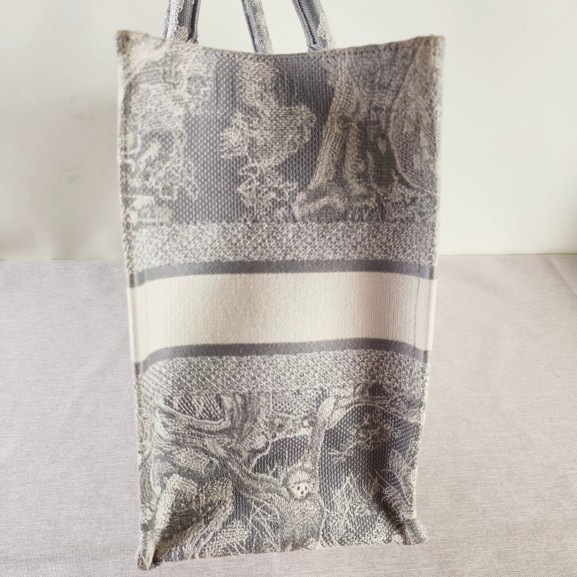 Dior Pre-loved Bag Very good condition Size ONE SIZE - 6 Thumbnail