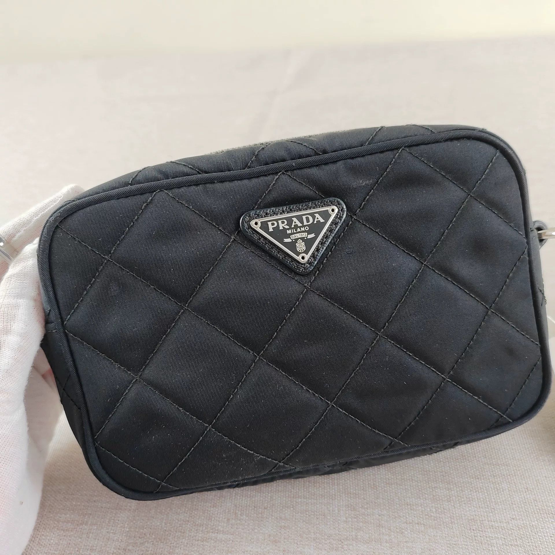 Prada Pre-loved Bag Very good condition Size ONE SIZE - 8 Thumbnail