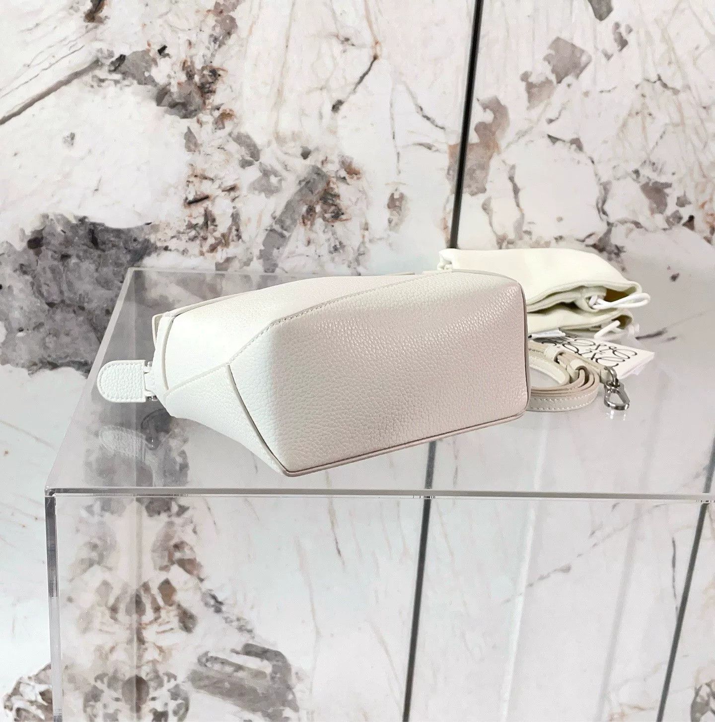 Loewe Pre-loved Bag Very good condition Size ONE SIZE - 5 Thumbnail