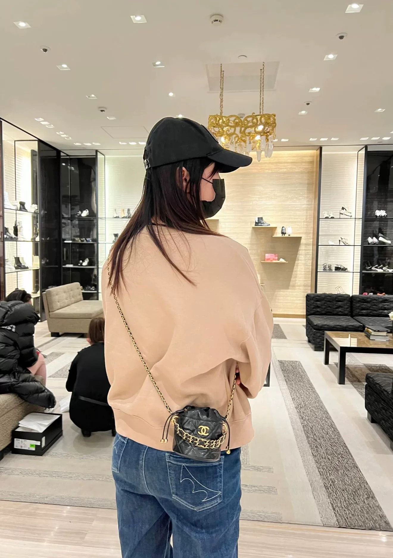 Chanel Pre-loved Bag Very good condition Size ONE SIZE - 9 Thumbnail