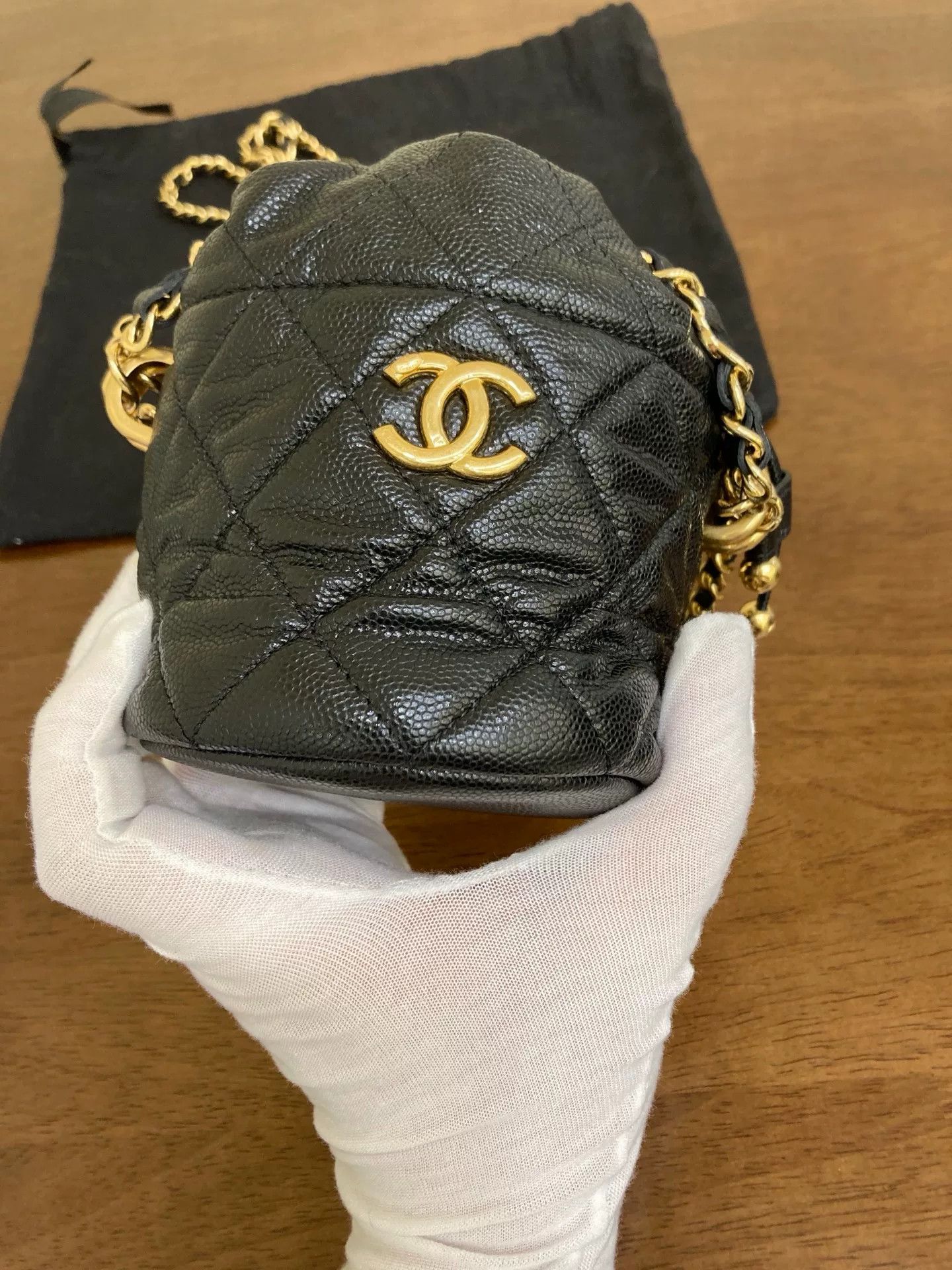 Chanel Pre-loved Bag Very good condition Size ONE SIZE - 2 Thumbnail