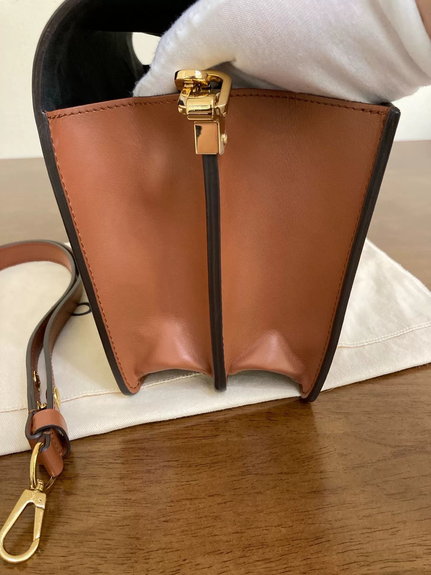 Louis Vuitton Pre-loved Bag Very good condition Size ONE SIZE - 4 Thumbnail