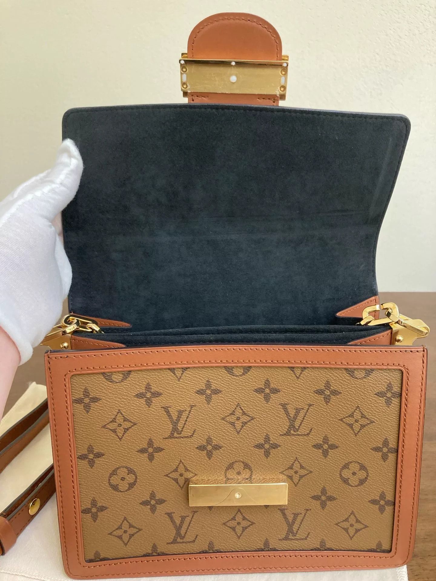 Louis Vuitton Pre-loved Bag Very good condition Size ONE SIZE - 7 Thumbnail