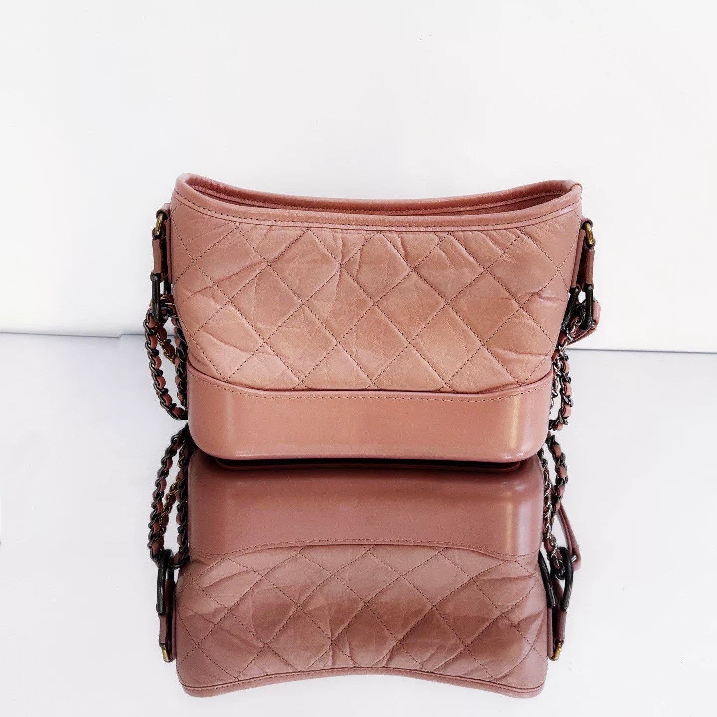 Chanel Pre-loved Bag Very good condition Size ONE SIZE - 4 Thumbnail
