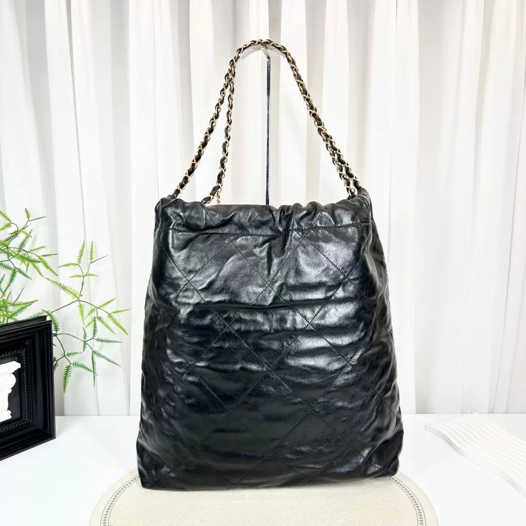 Chanel Pre-loved Bag Very good condition Size ONE SIZE - 2 Thumbnail