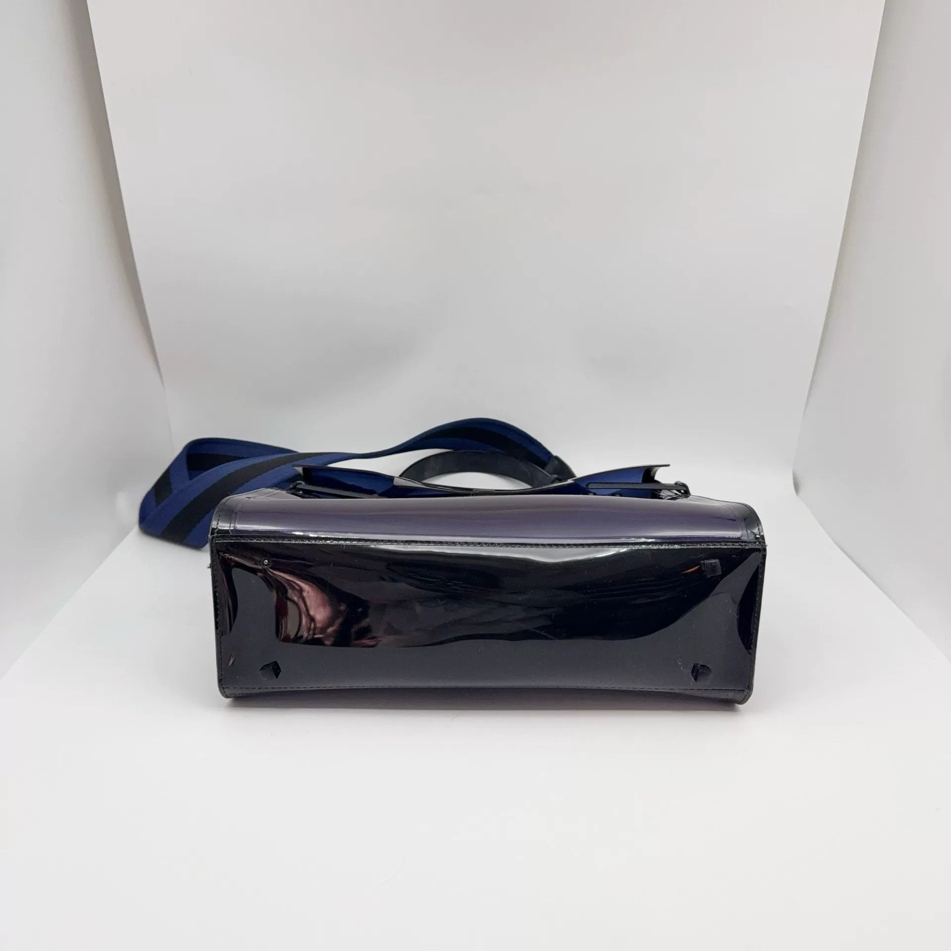 Louis Vuitton Pre-loved Bag Very good condition Size ONE SIZE - 4 Thumbnail