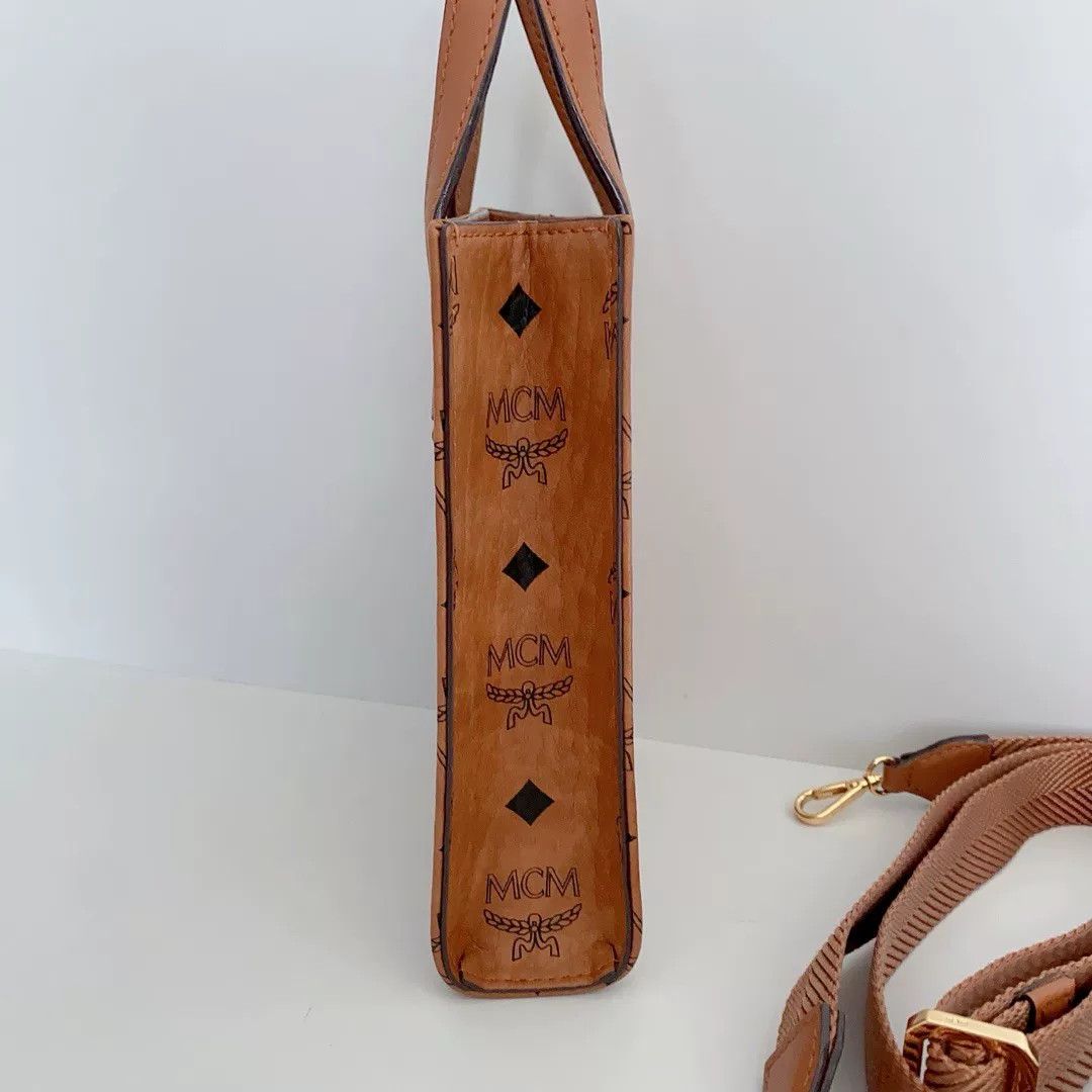 MCM Pre-loved Bag Very good condition Size ONE SIZE - 2 Thumbnail