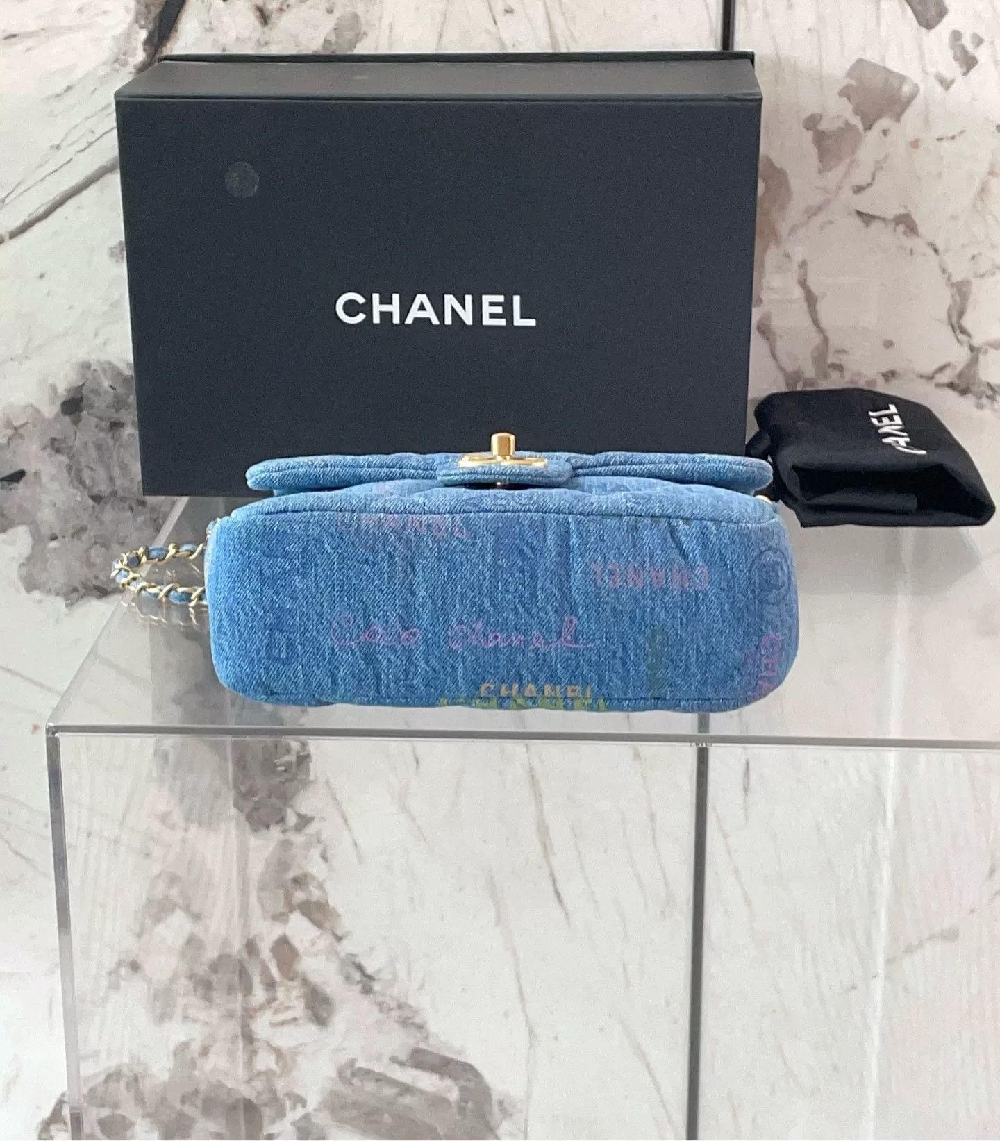 Chanel Pre-loved Bag Very good condition Size ONE SIZE - 4 Thumbnail