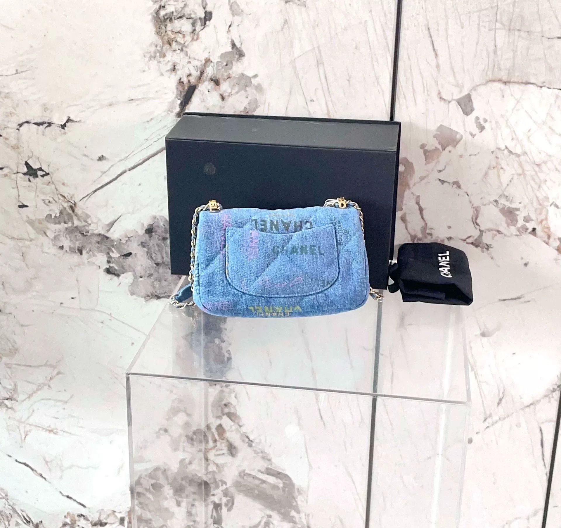 Chanel Pre-loved Bag Very good condition Size ONE SIZE - 2 Thumbnail