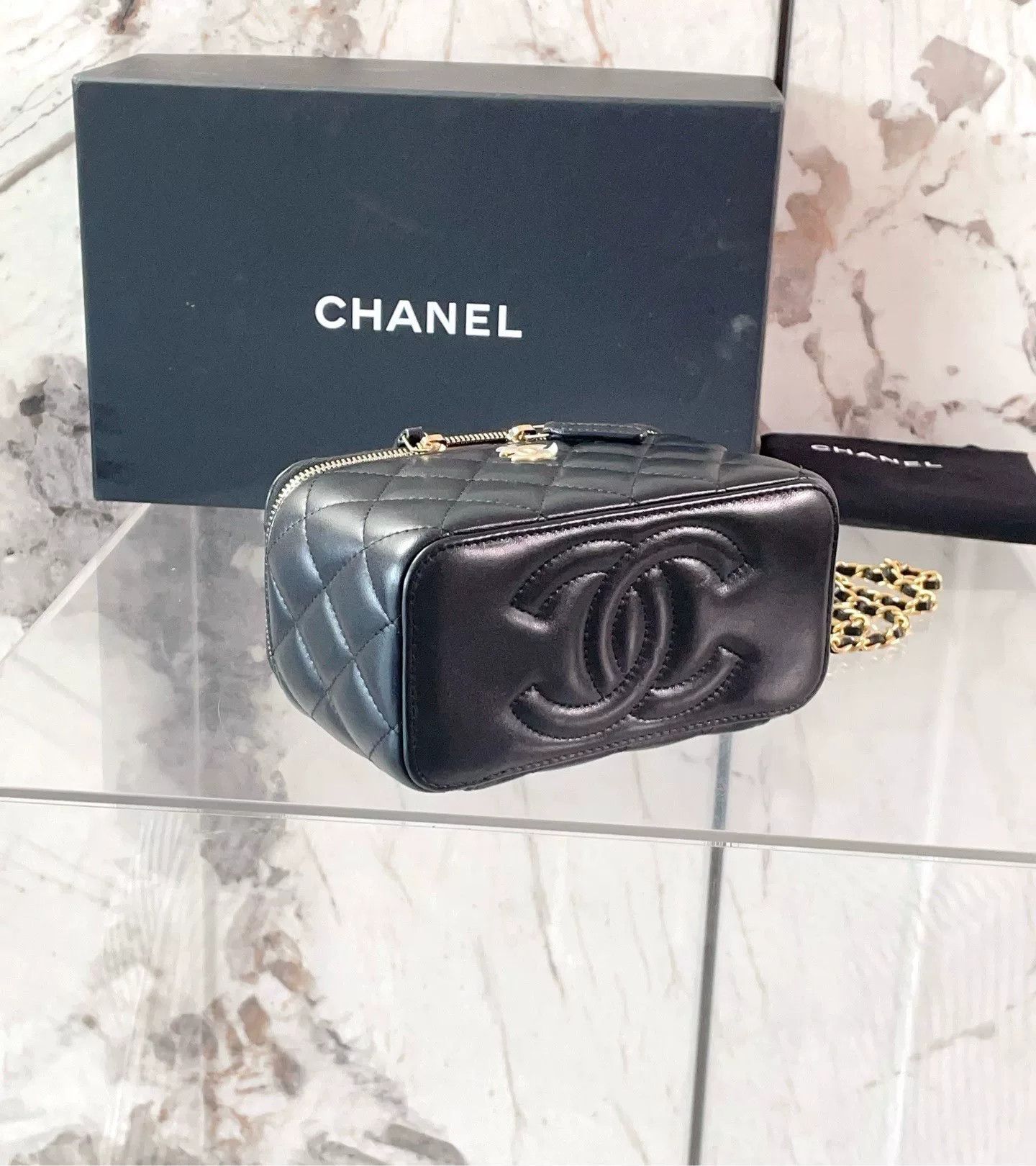 Chanel Pre-loved Bag Very good condition Size ONE SIZE - 5 Thumbnail