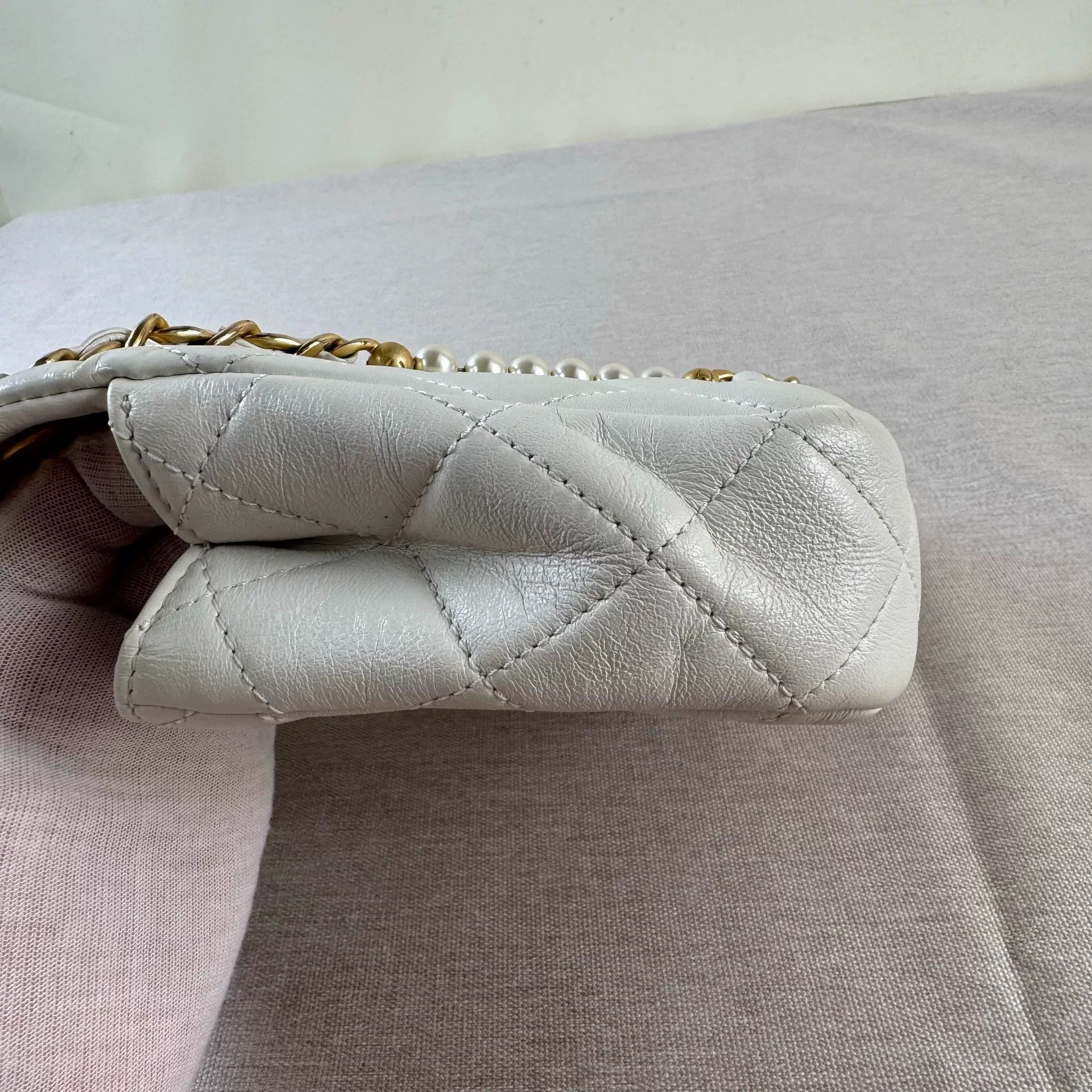 Chanel Pre-loved Bag Very good condition Size ONE SIZE - 8 Thumbnail