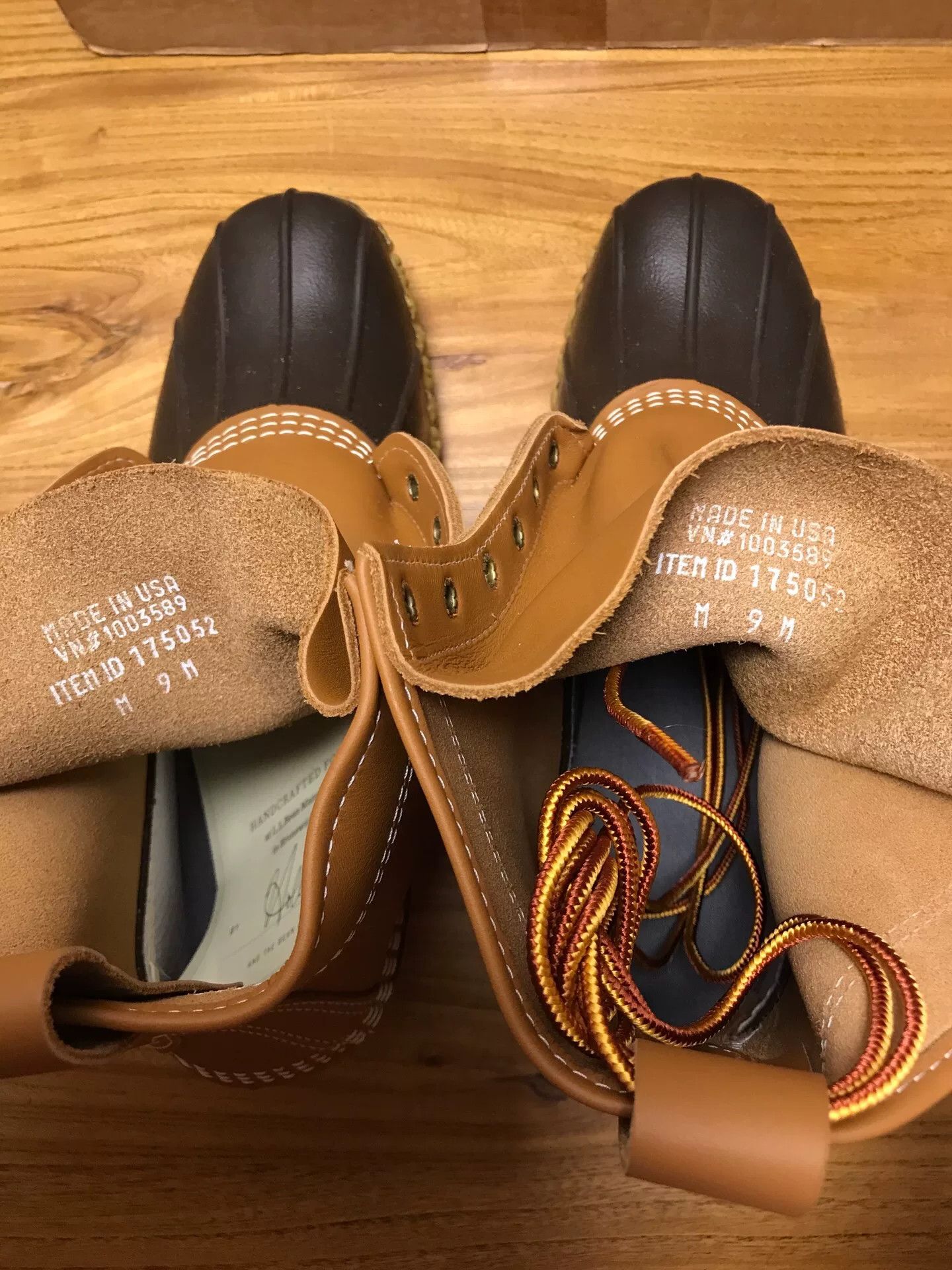 L.L. Bean L.L.Bean 8-inch Duck Boots Size US 9 / EU 42 - 9 Thumbnail