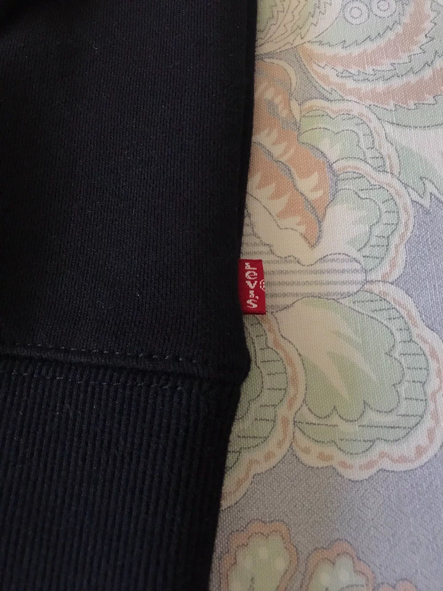 Levi's Levi's Logo Pullover Sweatshirt Black S Size US S / EU 44-46 / 1 - 5 Thumbnail