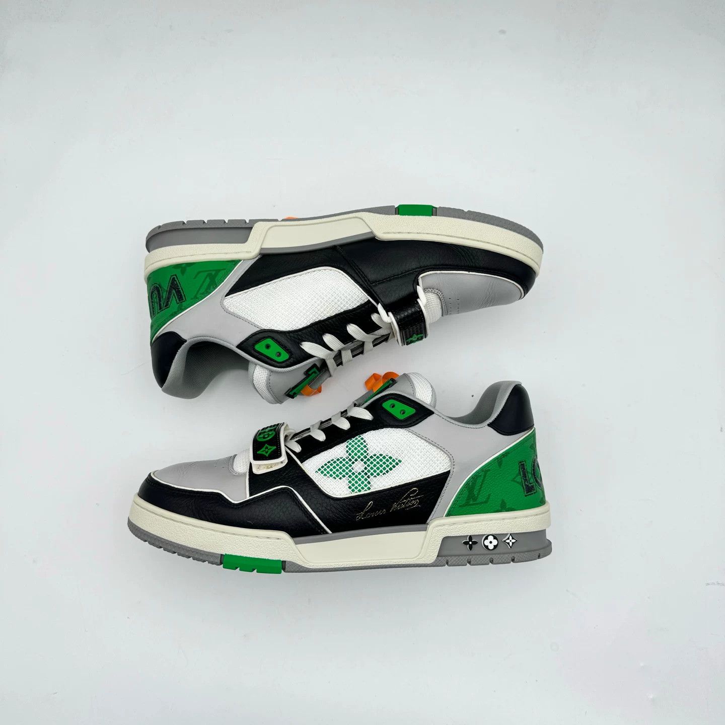 Louis Vuitton LV Black Green Velcro Trainer Size 43 Size US 10 / EU 43 - 3 Thumbnail