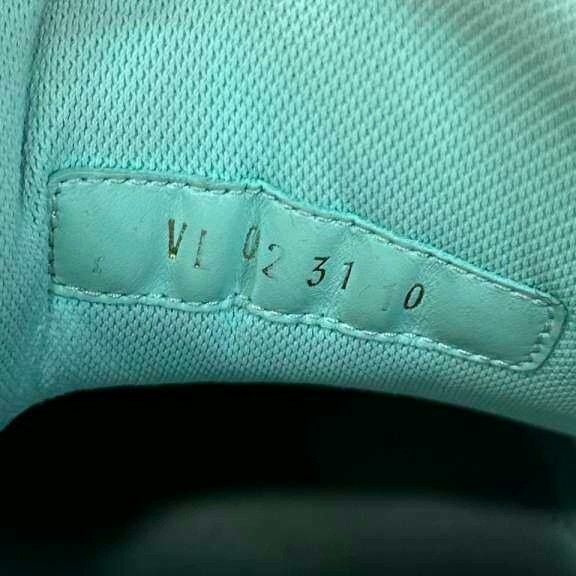 Louis Vuitton Louis Vuitton Trainer Embossed Tiffany Green Size US 10 / EU 43 - 7 Thumbnail