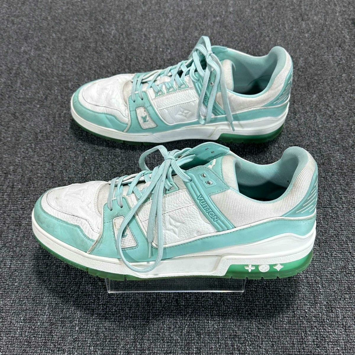 Louis Vuitton Louis Vuitton Trainer Embossed Tiffany Green Size US 10 / EU 43 - 2 Thumbnail