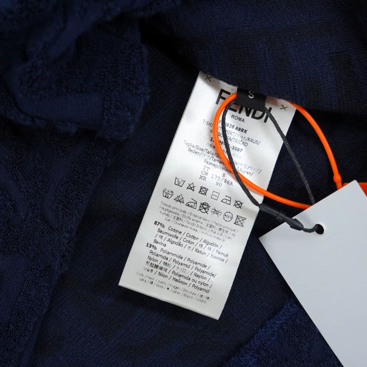 Fendi FENDI Navy Towel Embossed Short-Sleeve Size US S / EU 44-46 / 1 - 3 Thumbnail