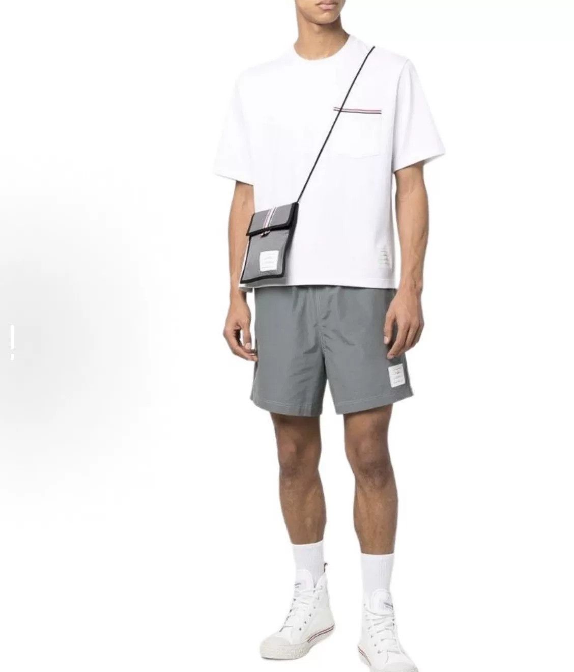 Thom Browne THOM BROWNE Slim Fit Solid Crewneck T-Shirt Size US S / EU 44-46 / 1 - 2 Thumbnail