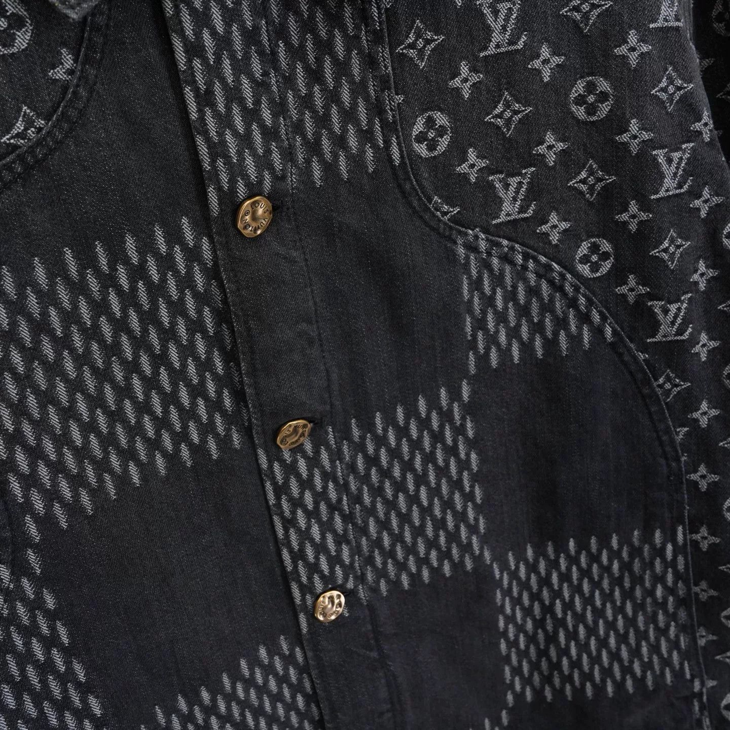Louis Vuitton Louis Vuitton Nigo Patchwork Denim Jacket Size US M / EU 48-50 / 2 - 3 Thumbnail