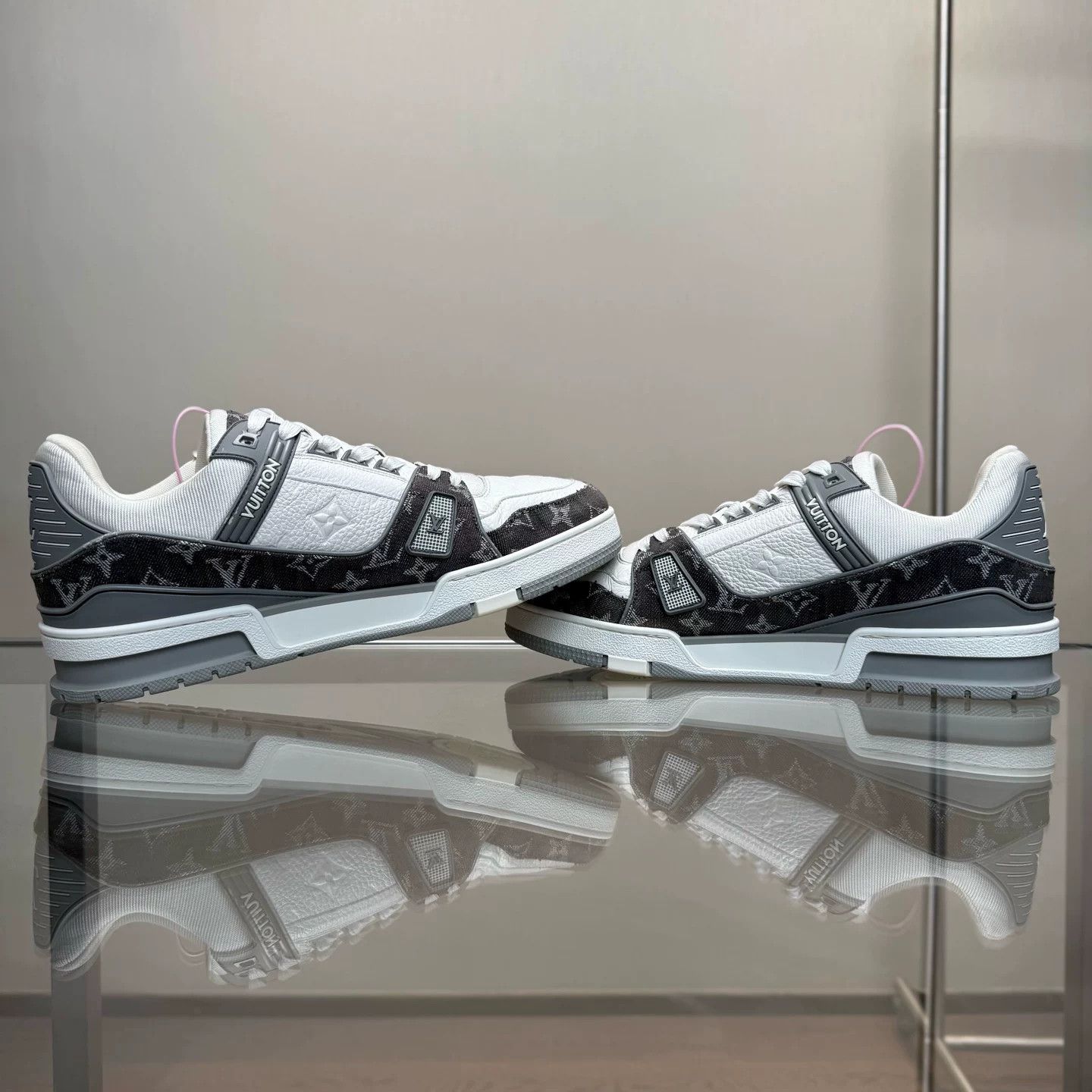 Louis Vuitton Louis Vuitton LV Trainer Sneakers Size US 10.5 / EU 43-44 - 6 Thumbnail