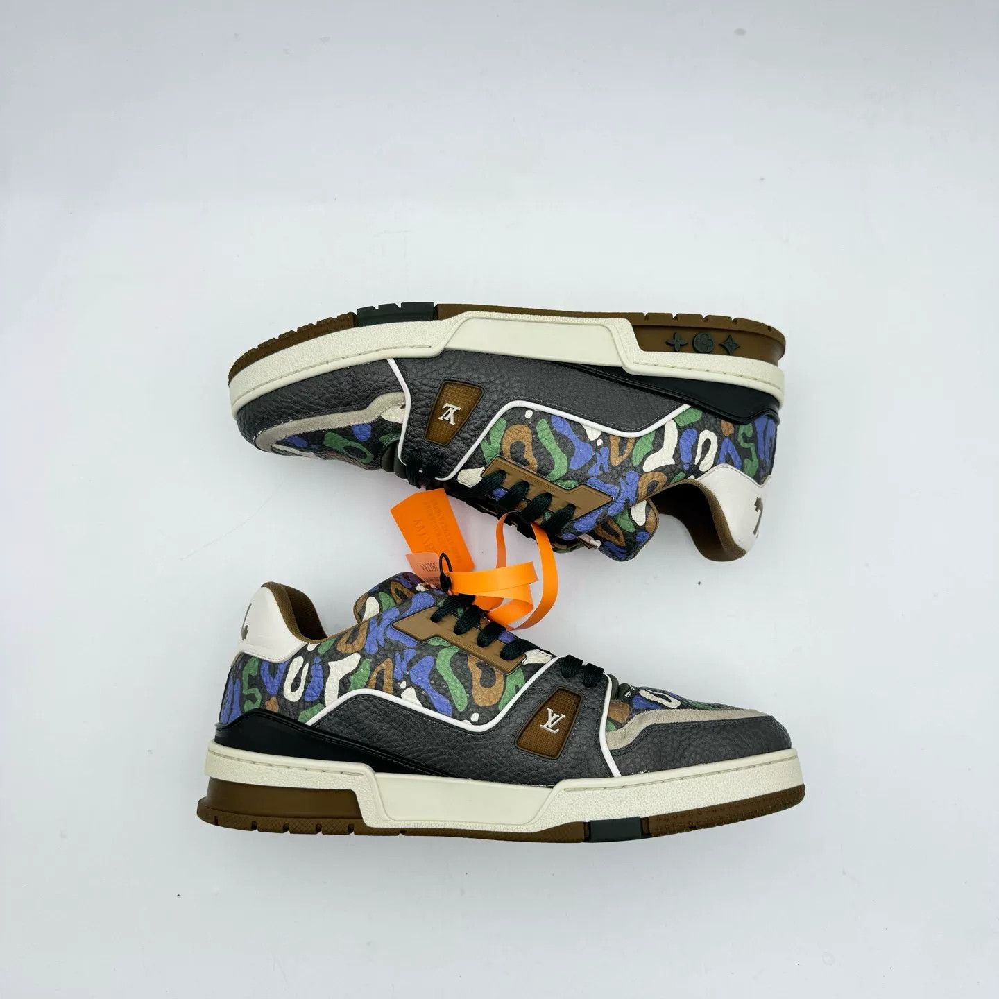 Louis Vuitton Louis Vuitton Graffiti Trainer Sneakers Size US 8 / EU 41 - 4 Thumbnail